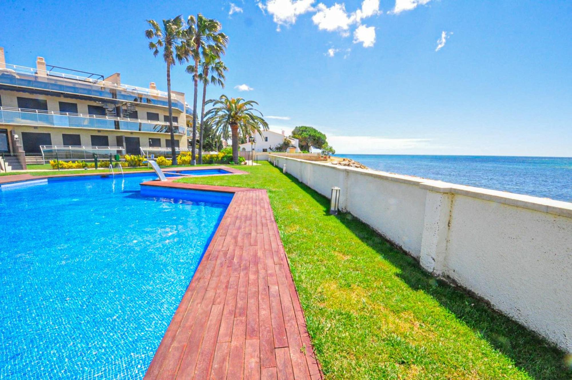 Di Mare Litoral Costa Dorada - Only Families Apartman Mont-roig del Camp Kültér fotó