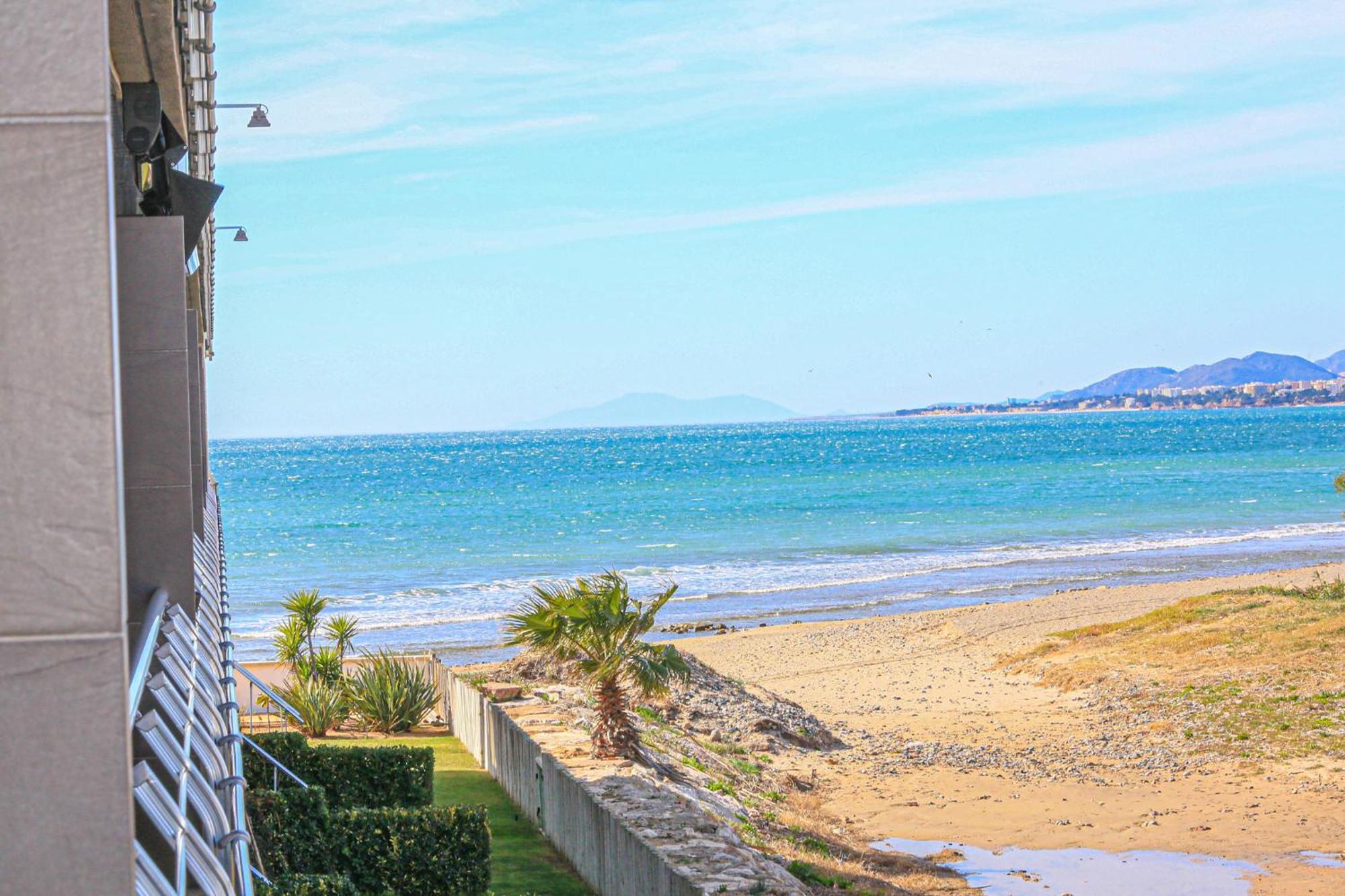 Di Mare Litoral Costa Dorada - Only Families Apartman Mont-roig del Camp Kültér fotó